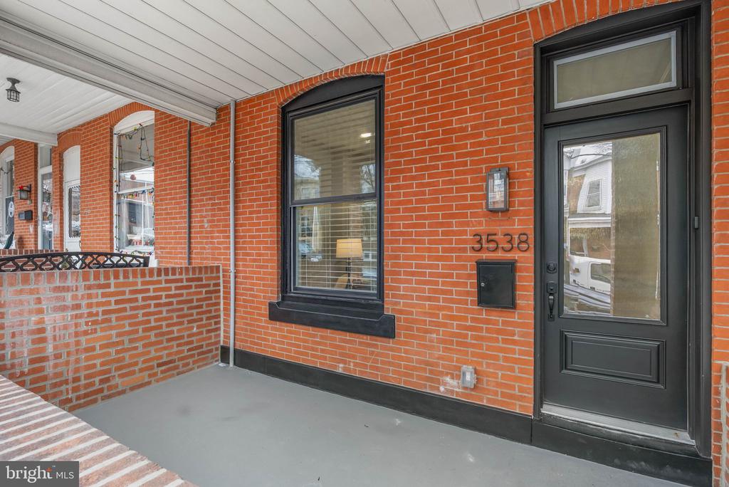 3538 NEW QUEEN STREET