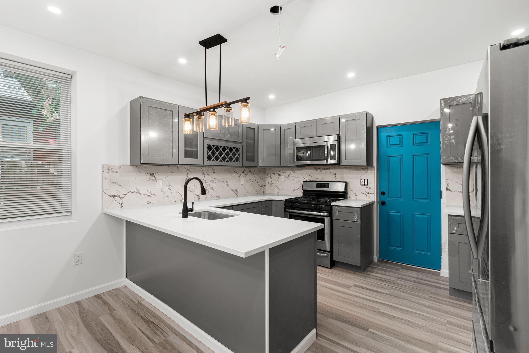 5514 BROOMALL STREET