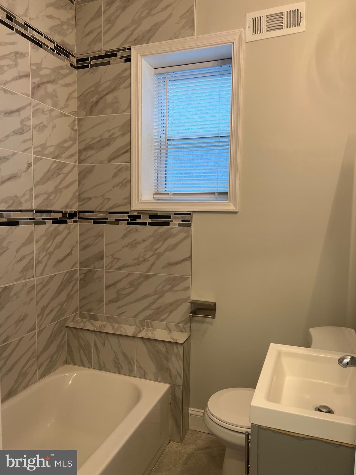 1711 S RINGGOLD STREET