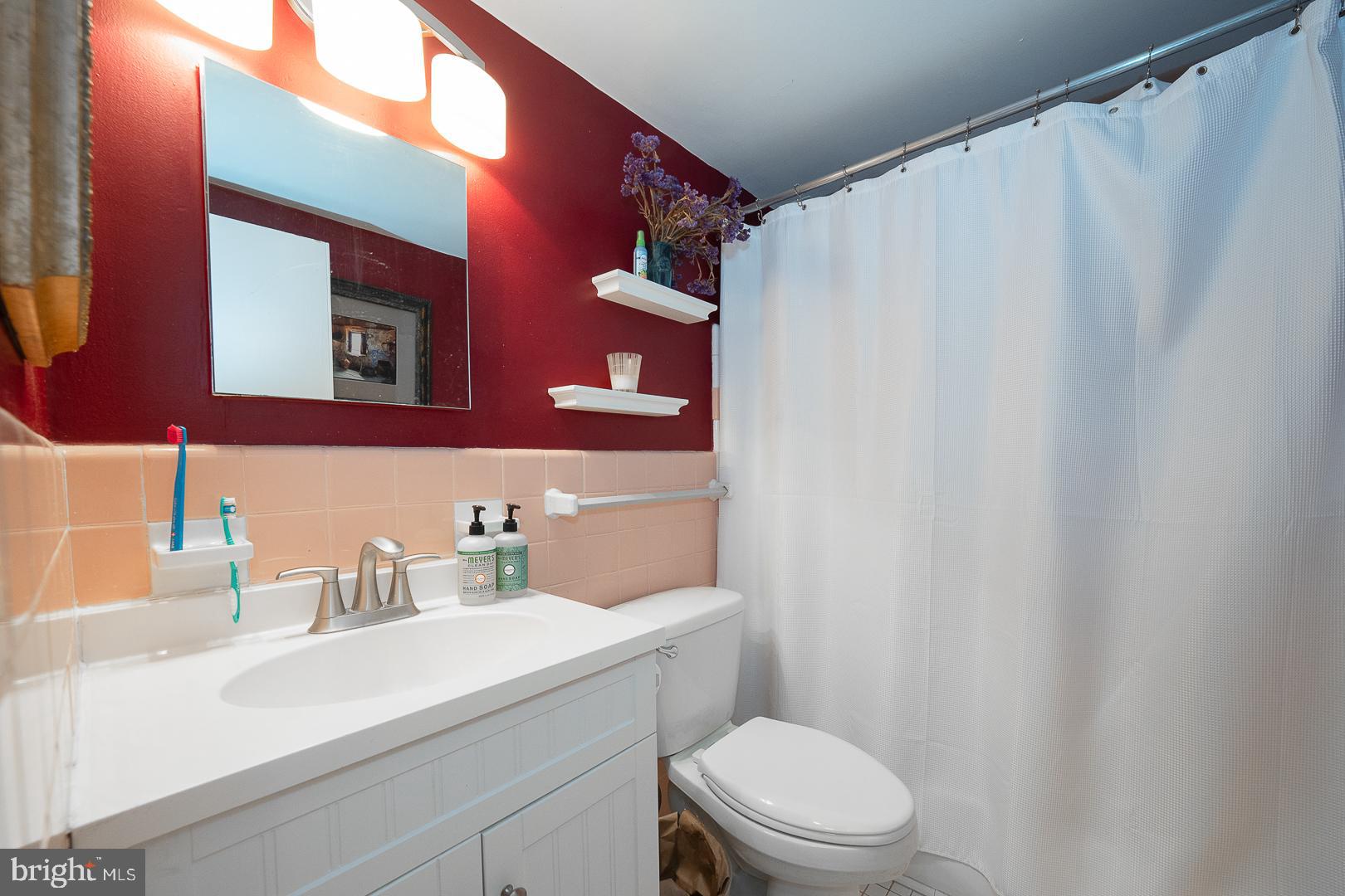 118 S 21ST STREET 210