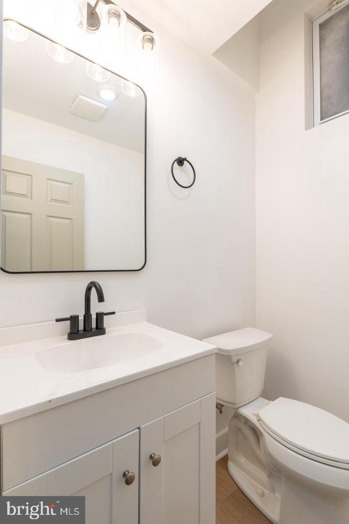 1824 N BOUVIER STREET