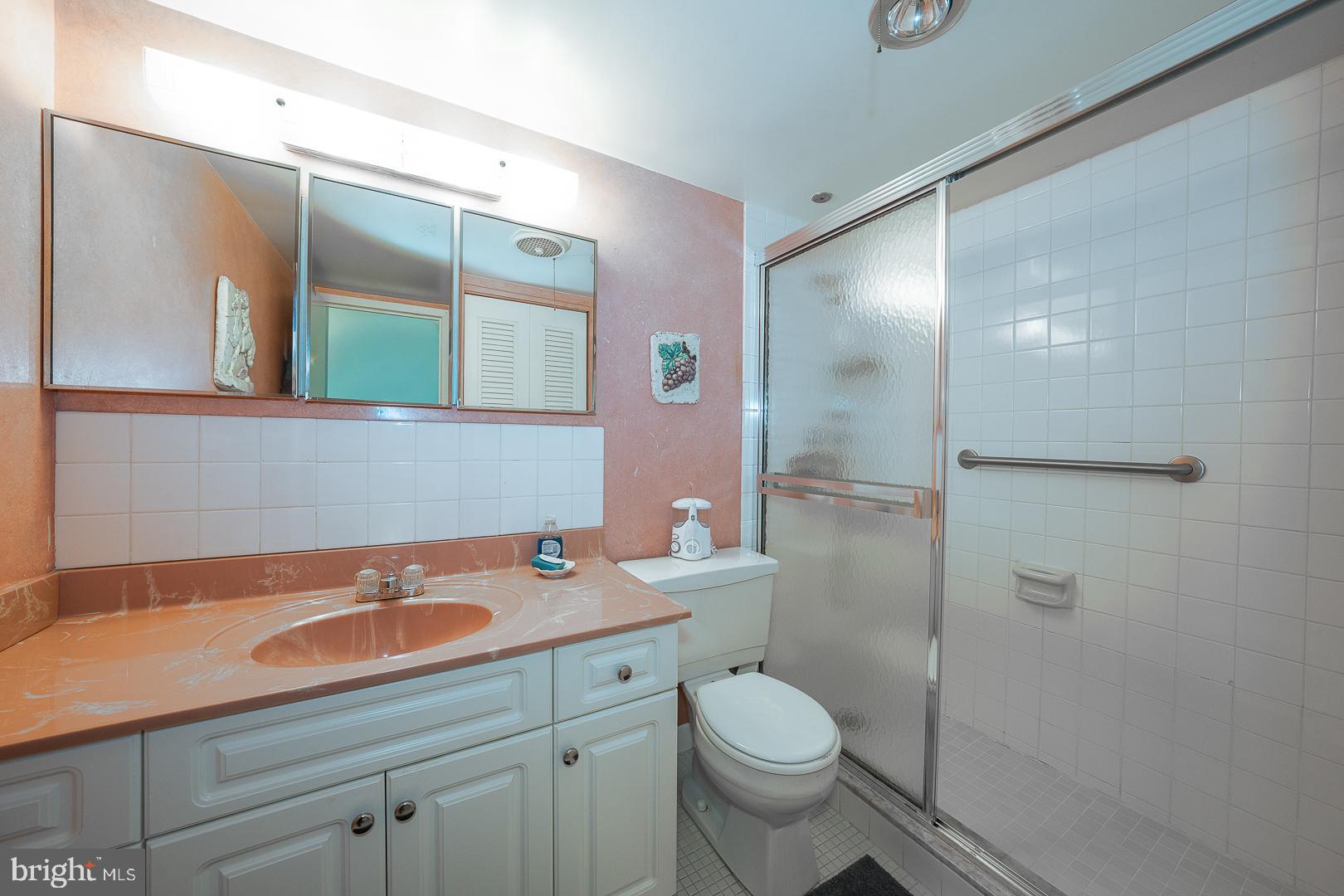 1919 CHESTNUT STREET 1316