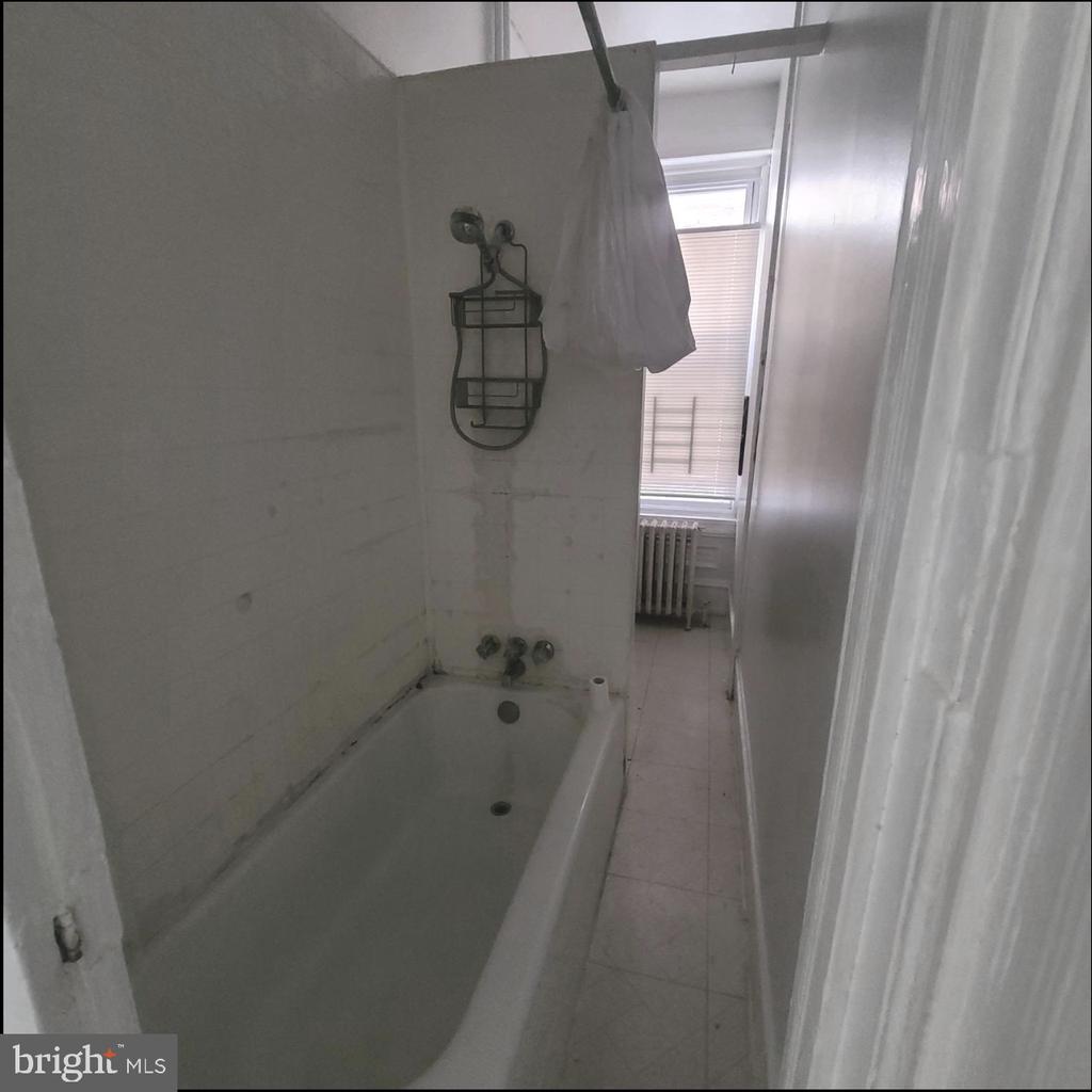 433 N 33RD STREET