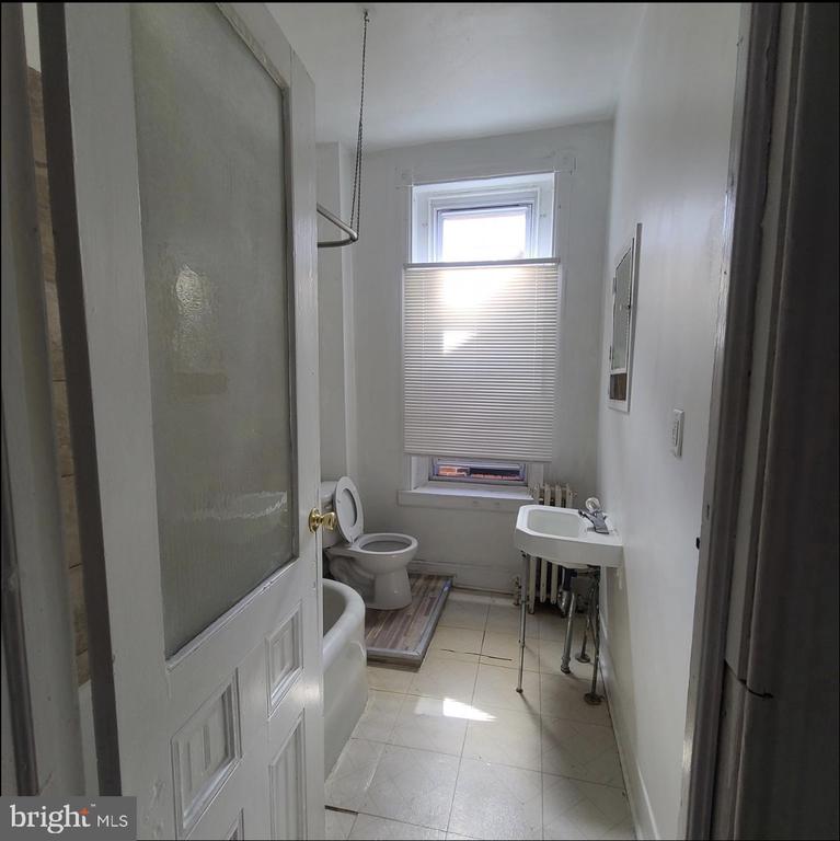 433 N 33RD STREET