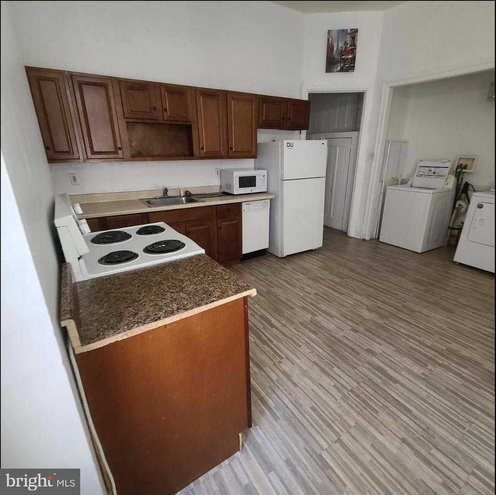 433 N 33RD STREET