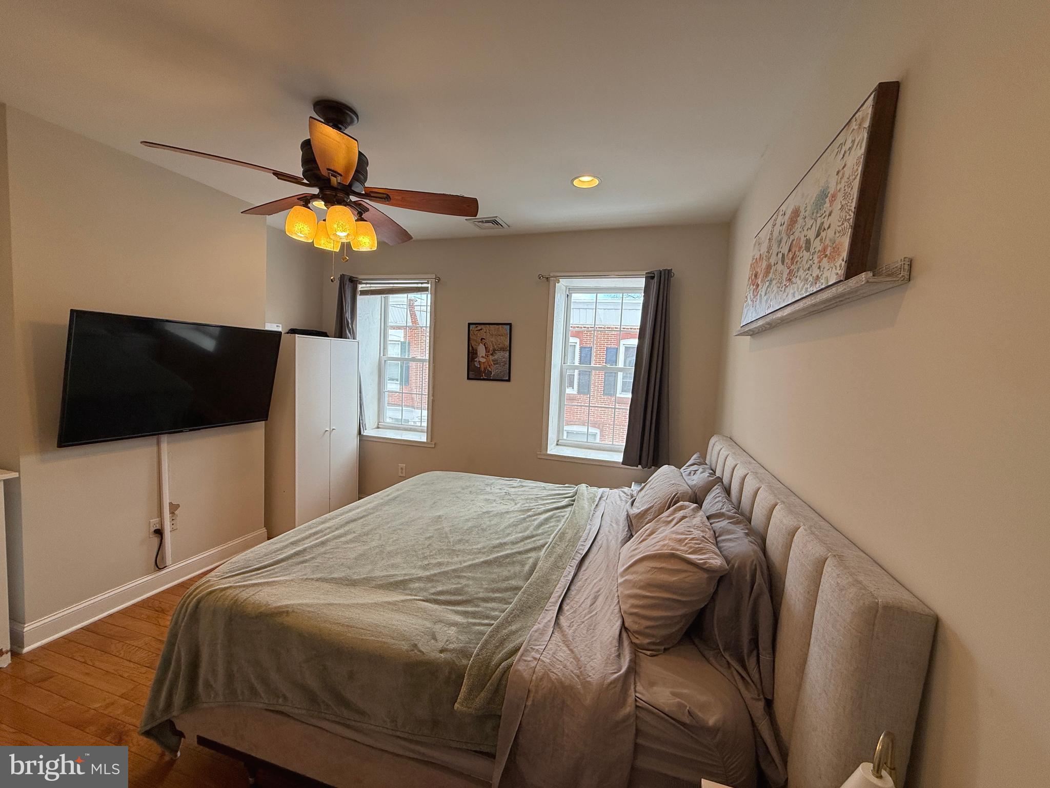 614 S LECOUNT STREET