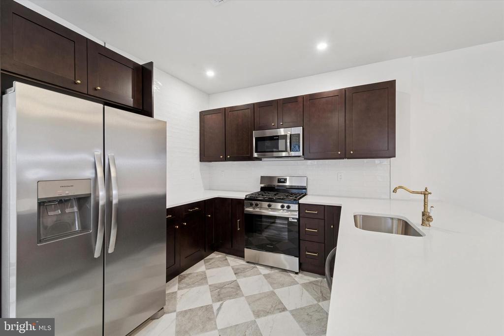 115 N 53RD STREET