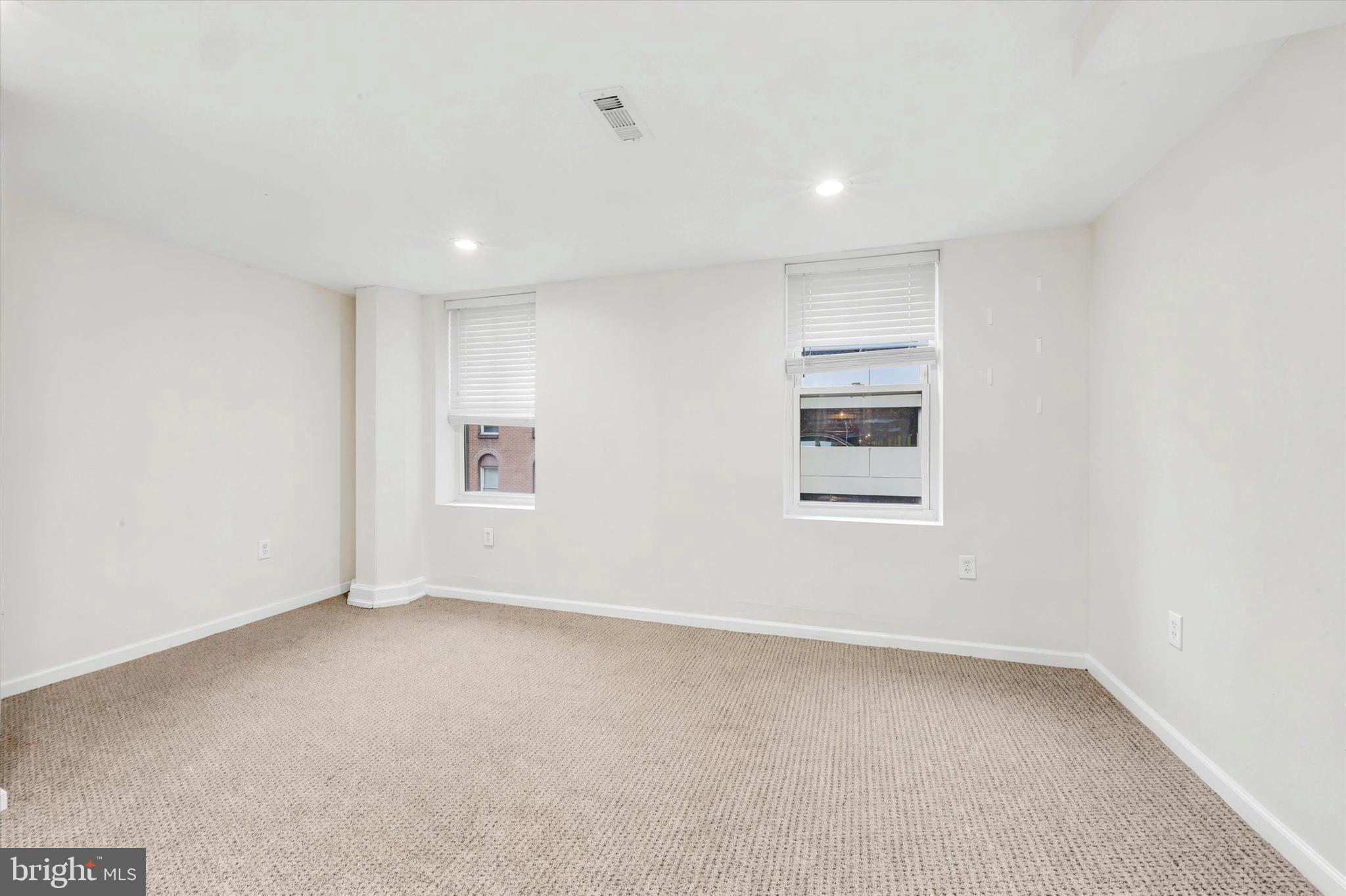 33 S 19TH STREET 3RD FLOOR