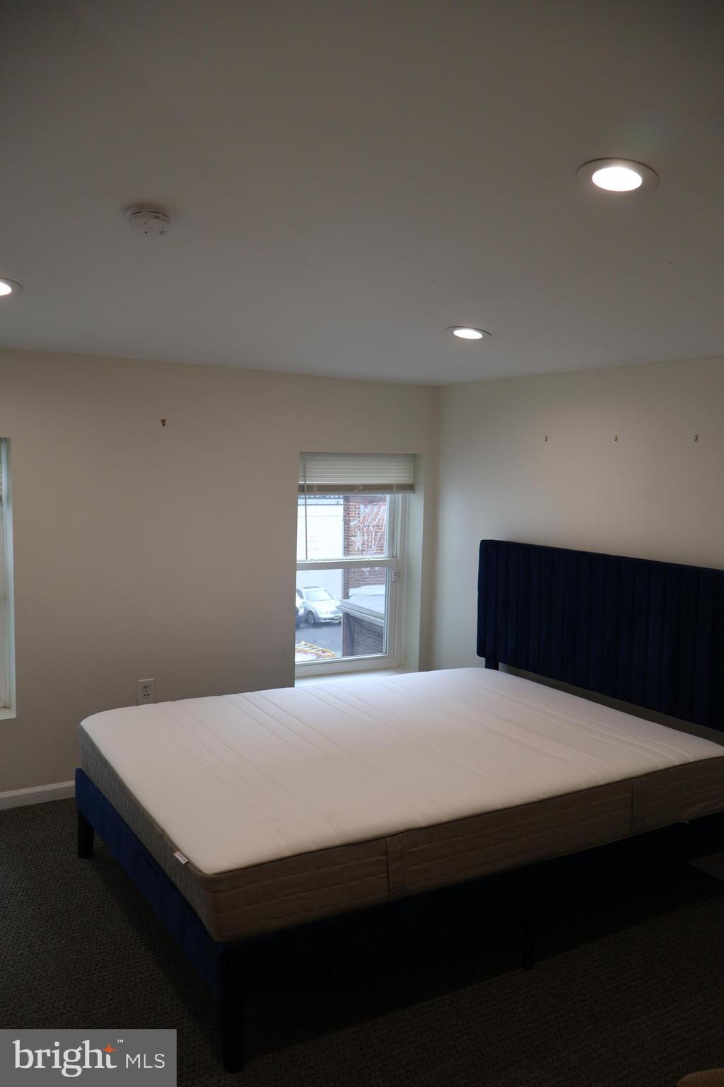 33 S 19TH STREET 3RD FLOOR