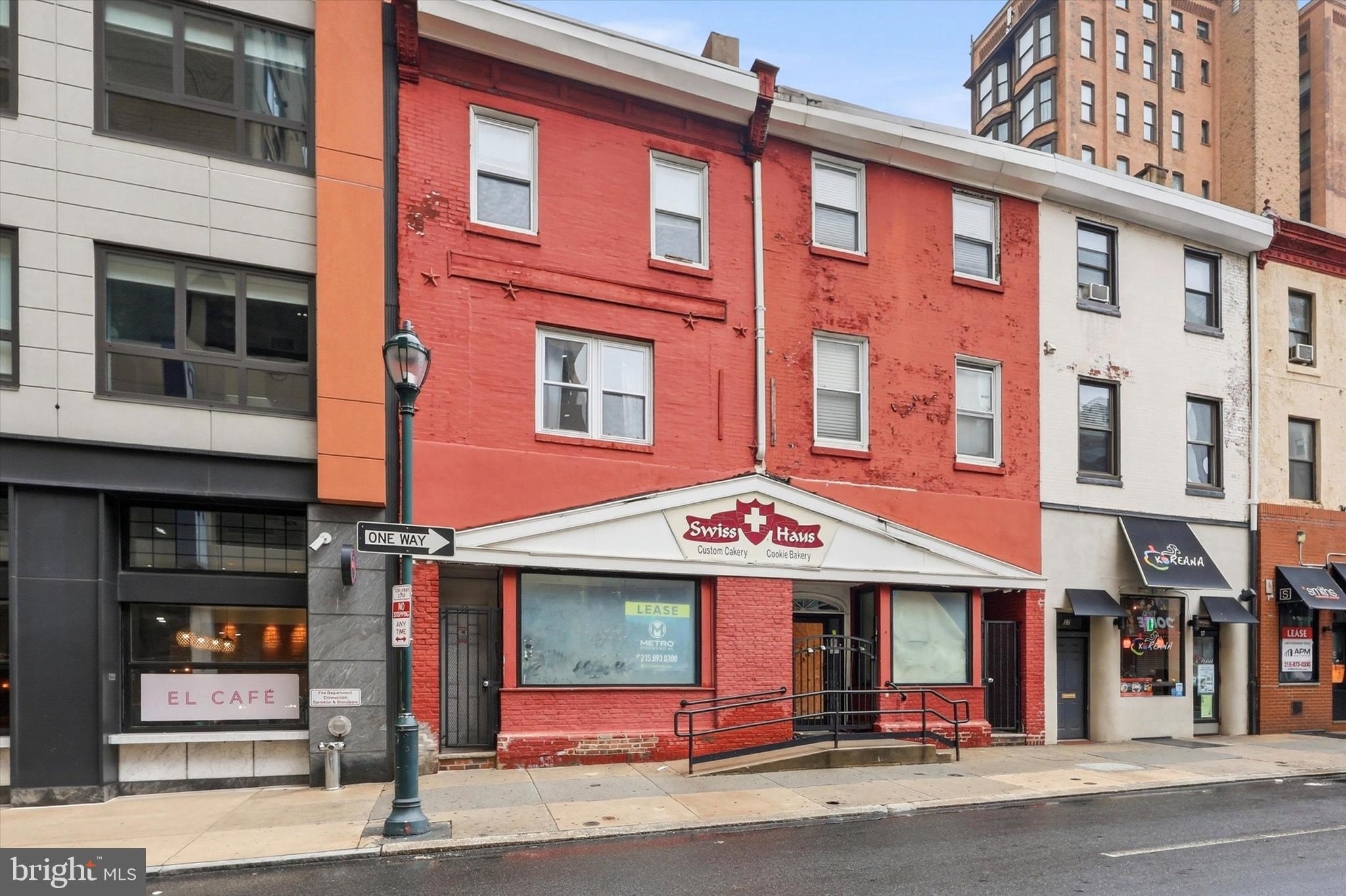33 S 19TH STREET 3RD FLOOR