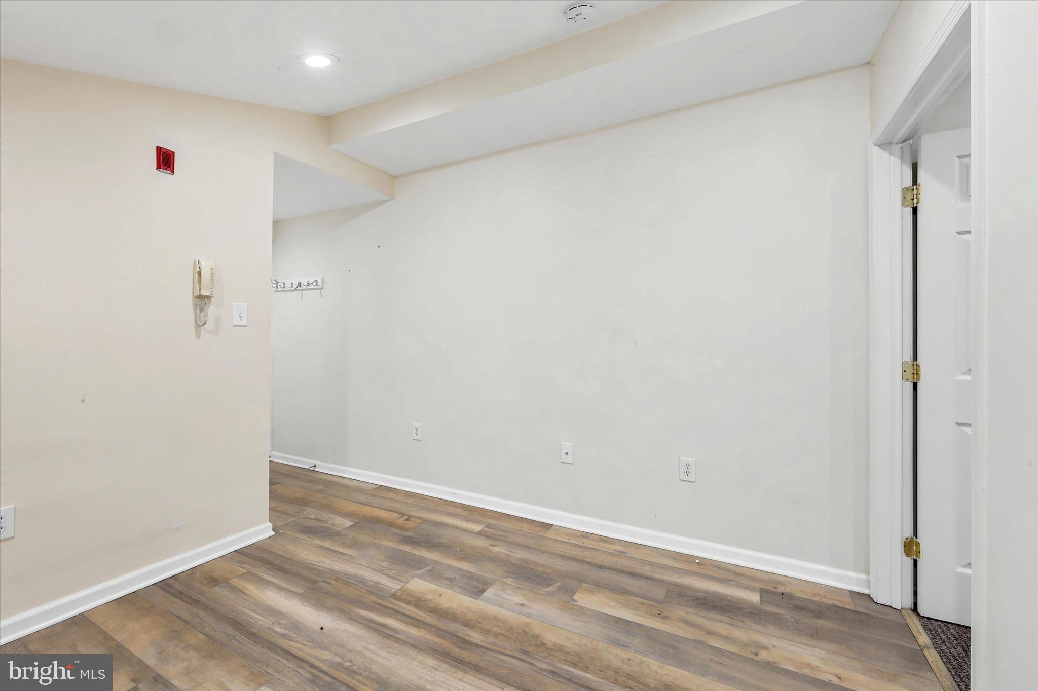 33 S 19TH STREET 3RD FLOOR