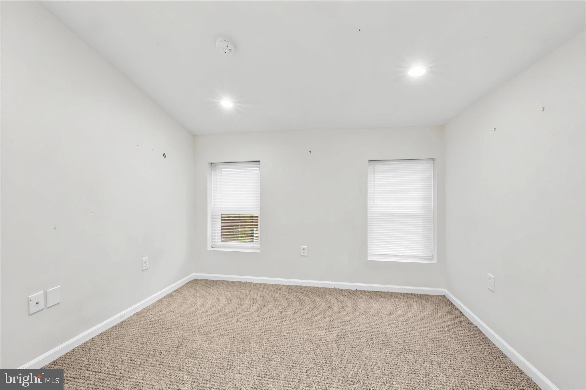 33 S 19TH STREET 3RD FLOOR