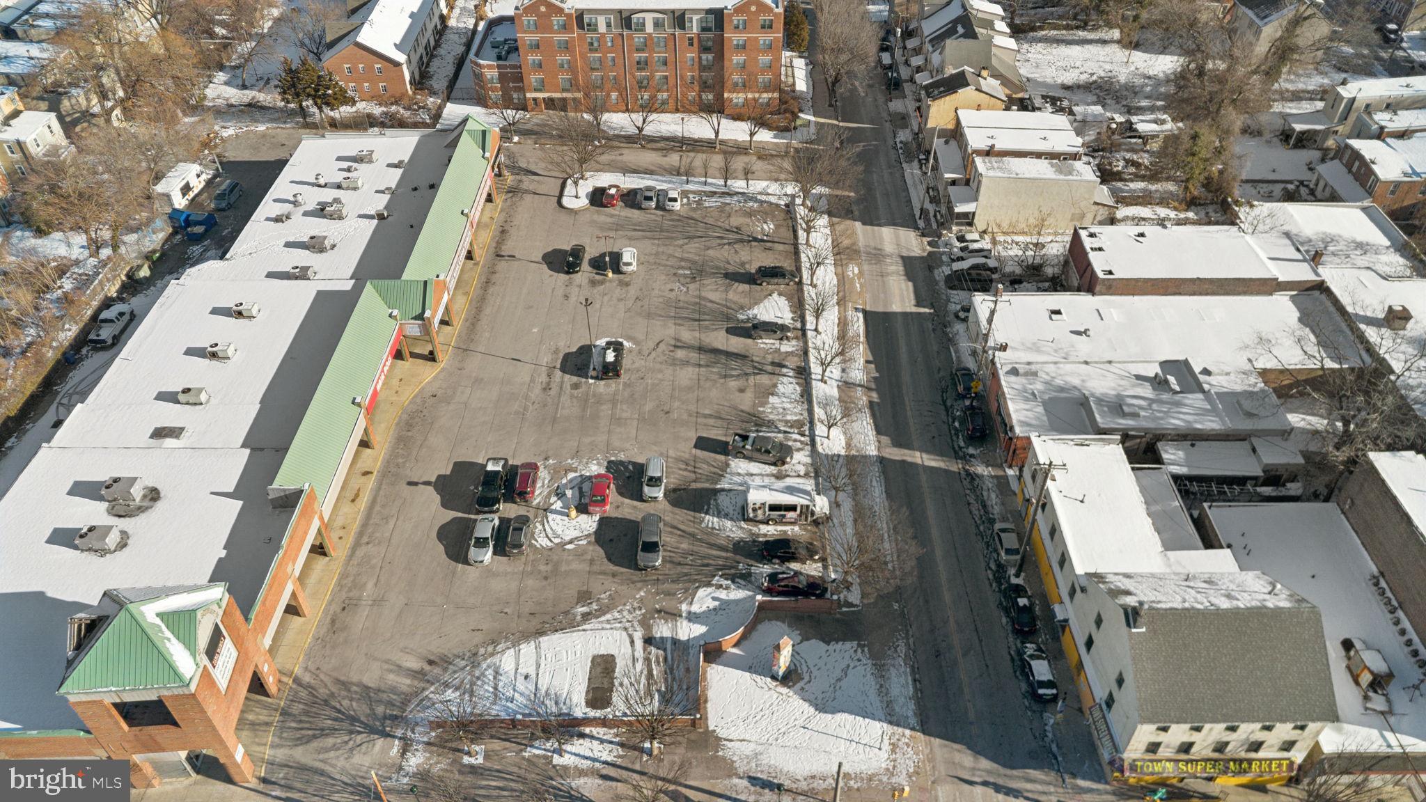 16 E WISTER STREET 22