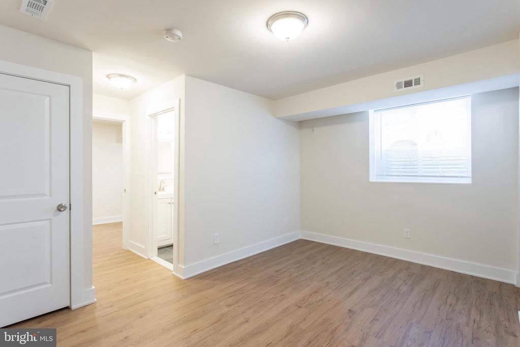 767 S 15TH STREET