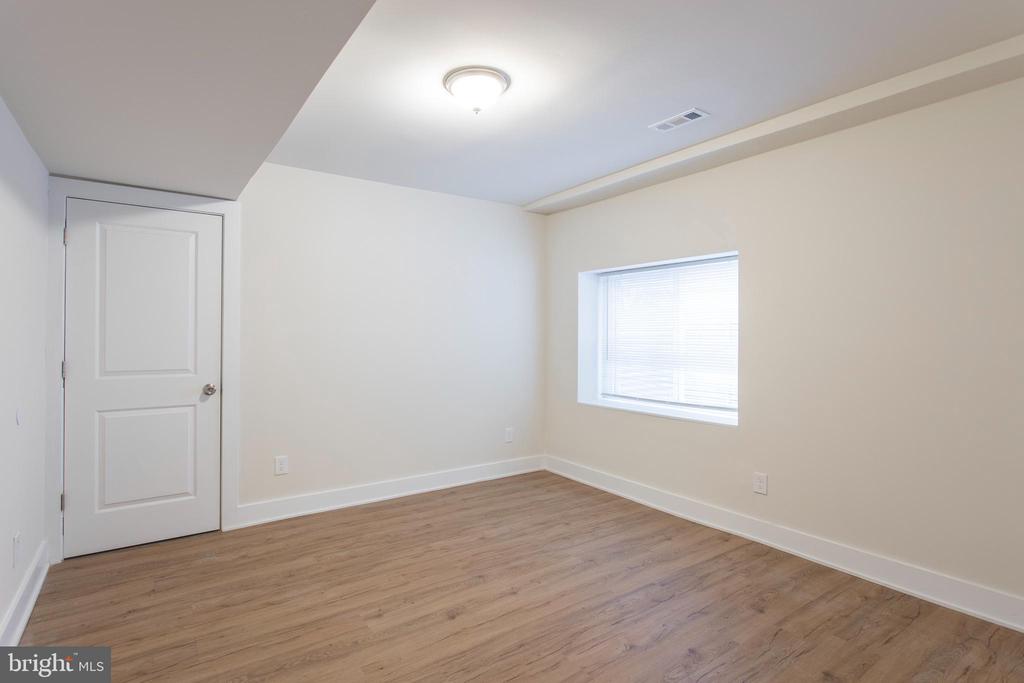 767 S 15TH STREET