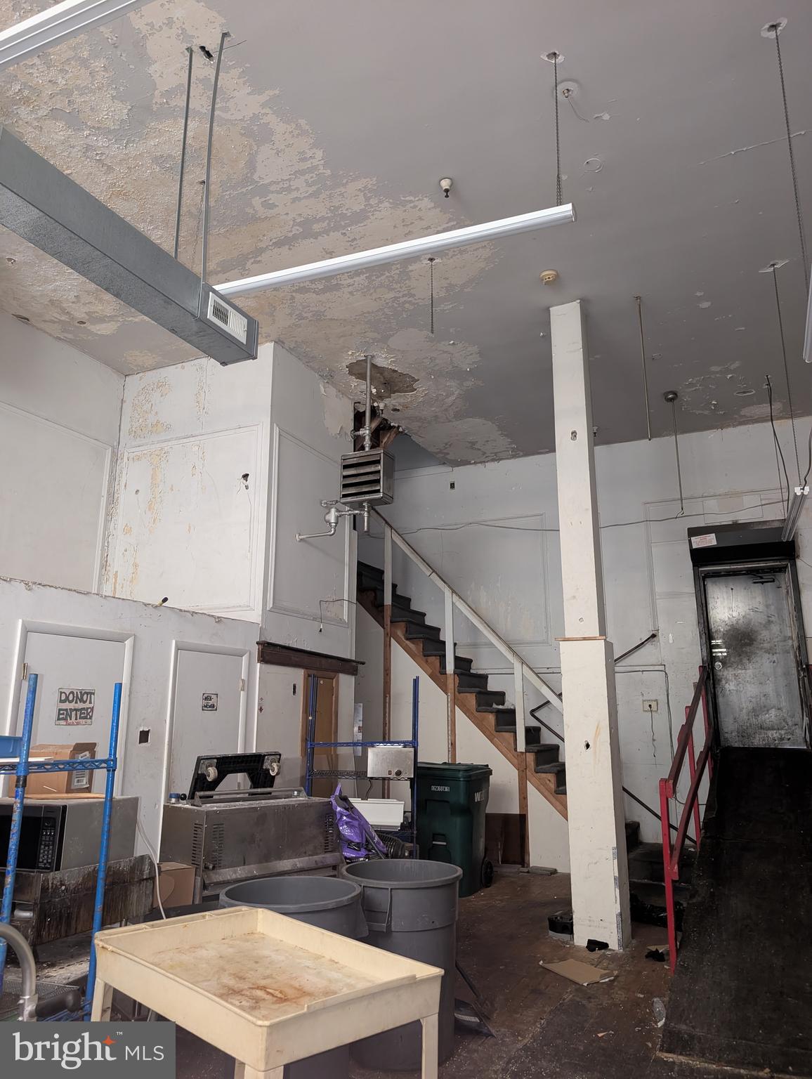 5621 GERMANTOWN AVENUE 25