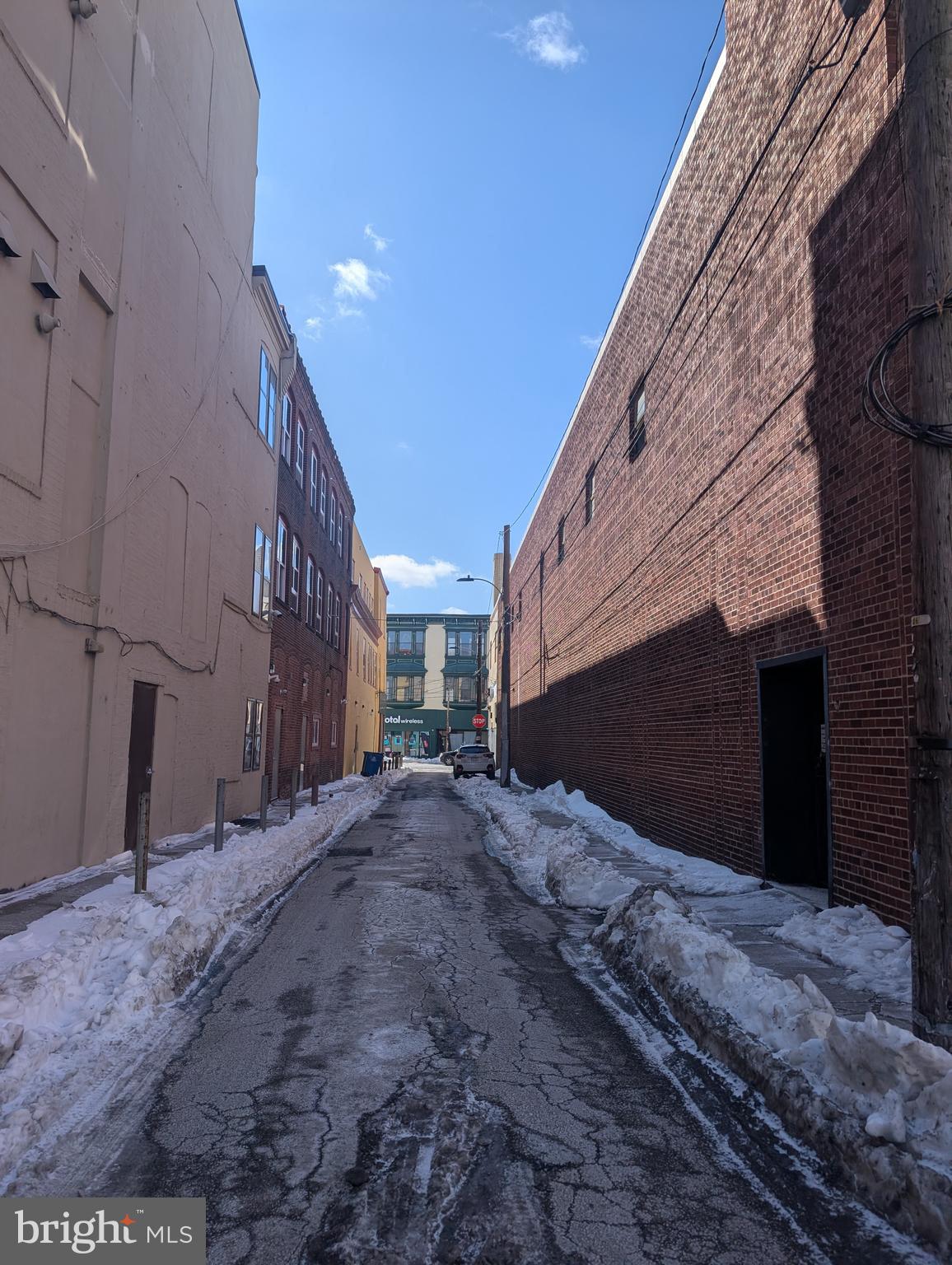 5621 GERMANTOWN AVENUE 25