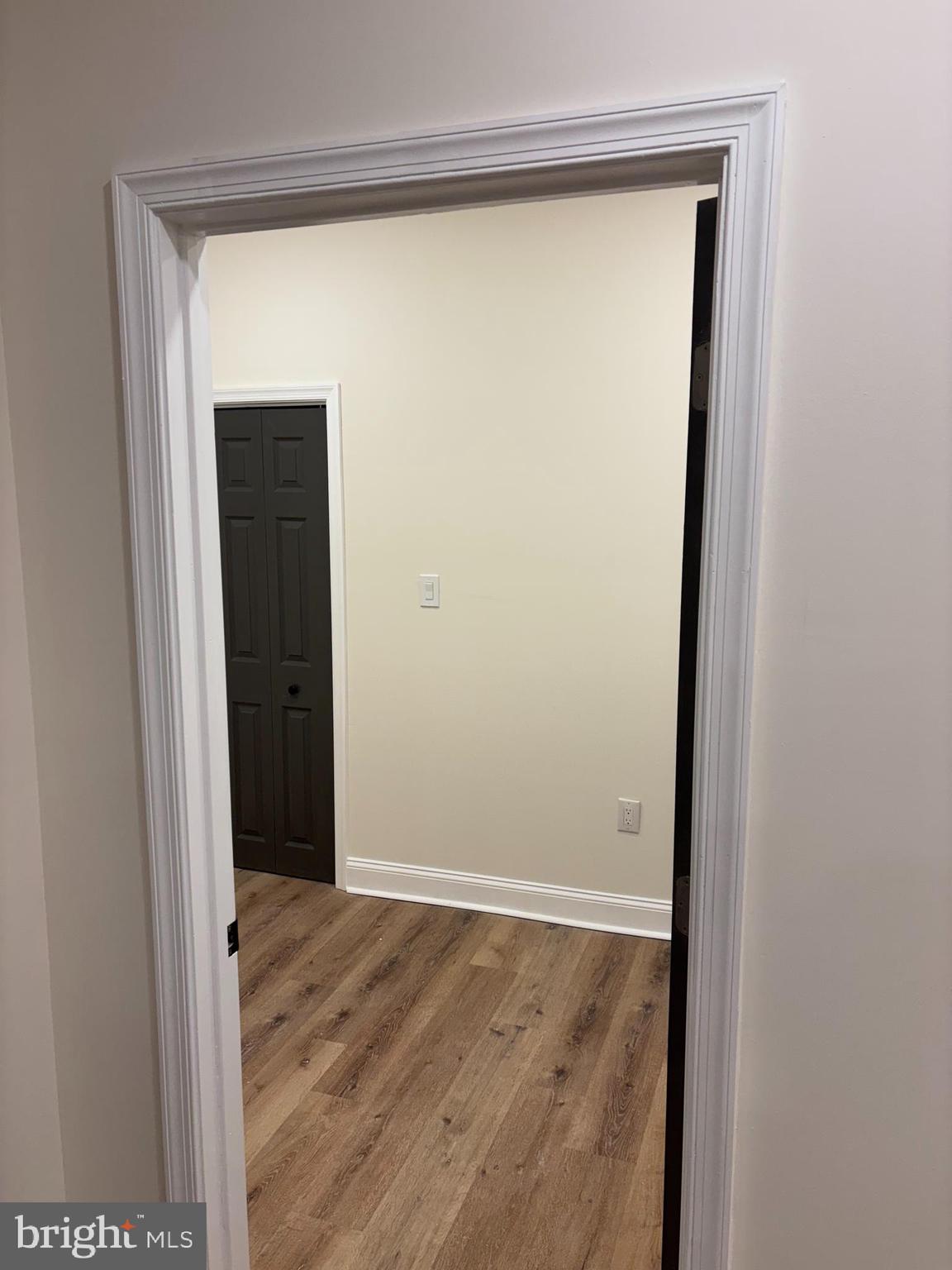 137 W WASHINGTON LANE 3