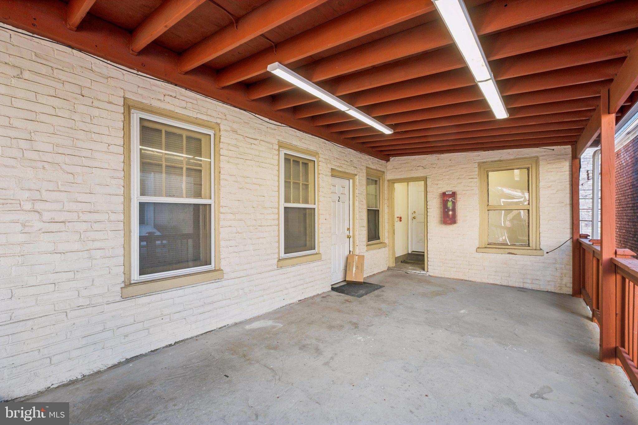 231 W COULTER STREET 33