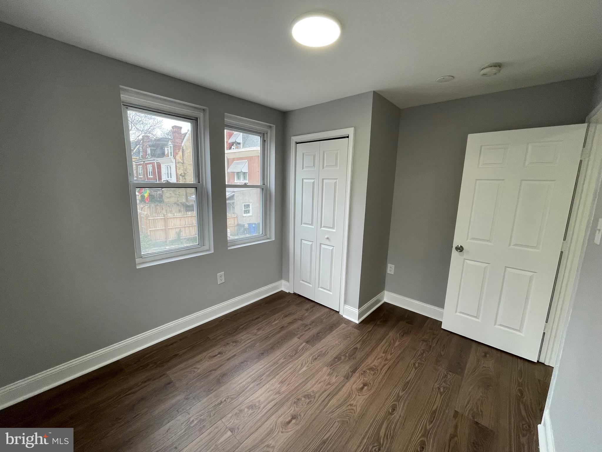 231 W COULTER STREET 33