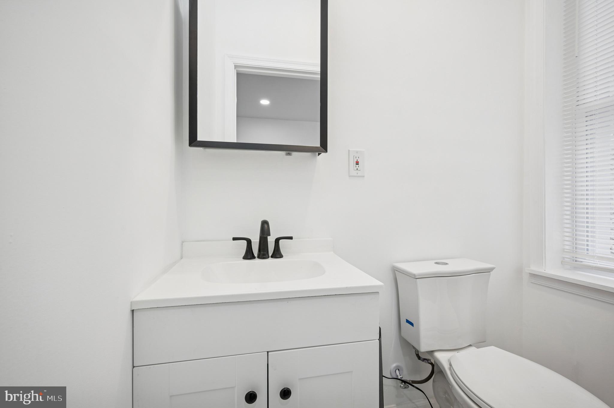 5326 REINHARD STREET