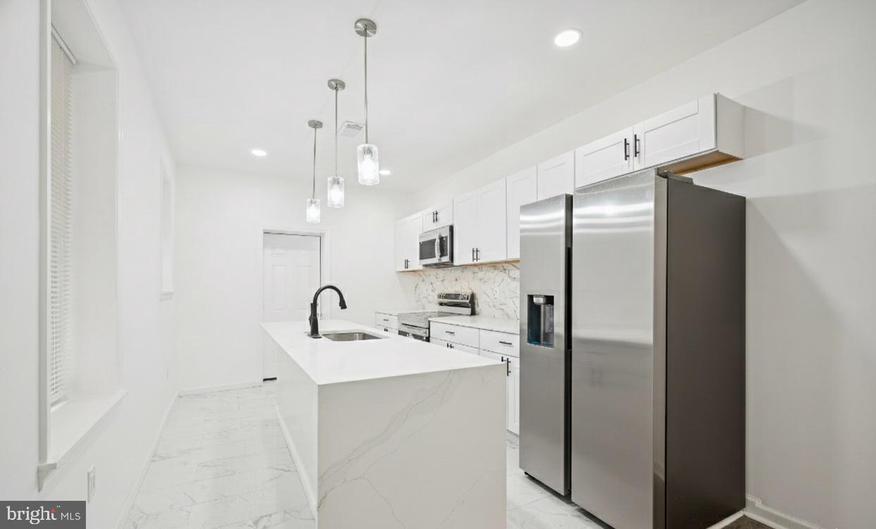 5326 REINHARD STREET