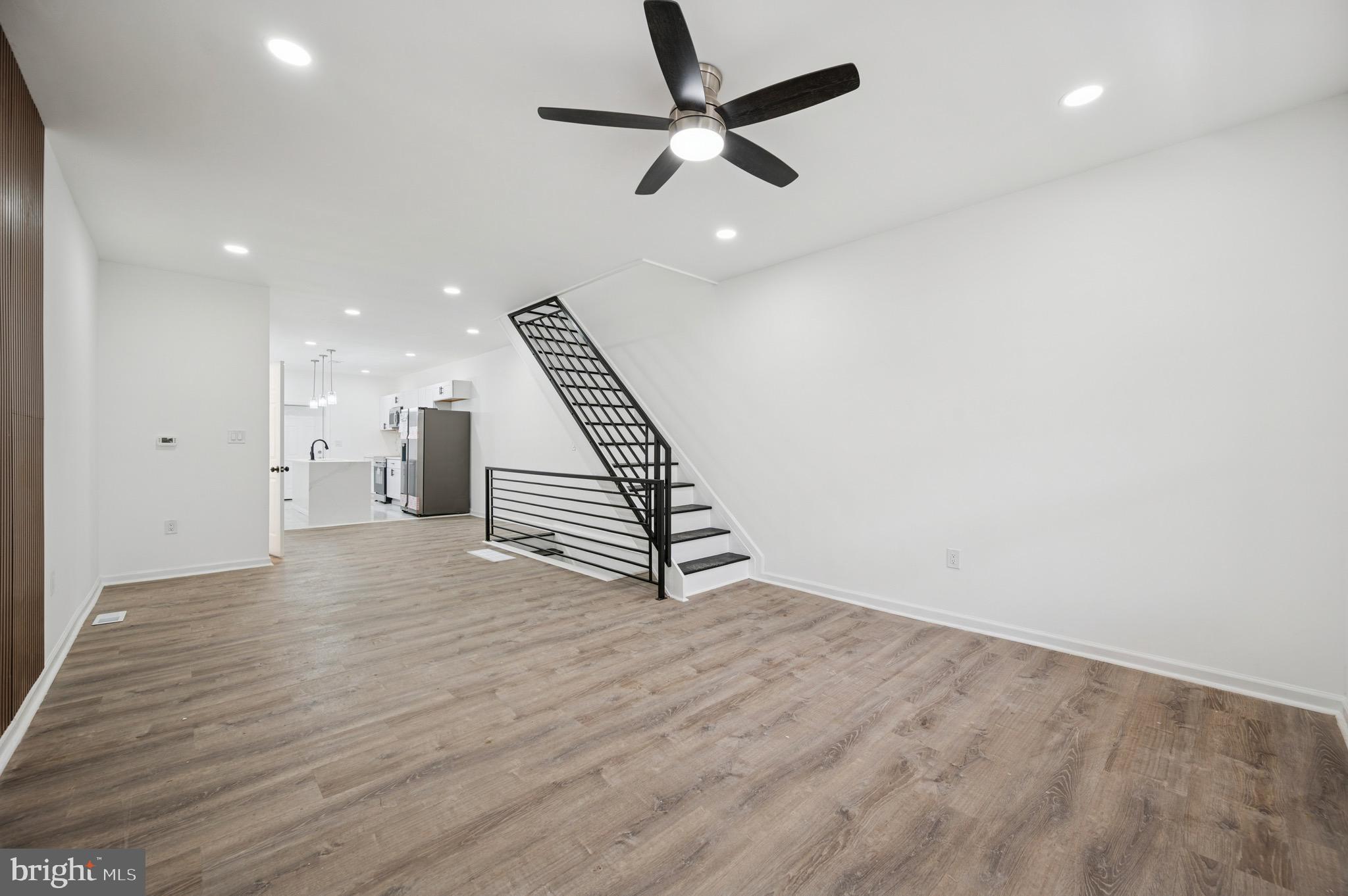 5326 REINHARD STREET