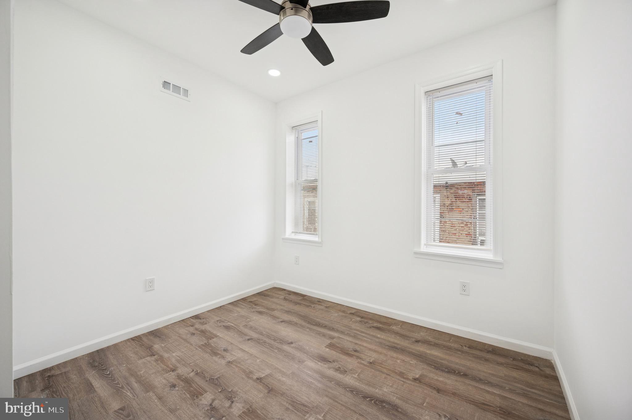 5326 REINHARD STREET