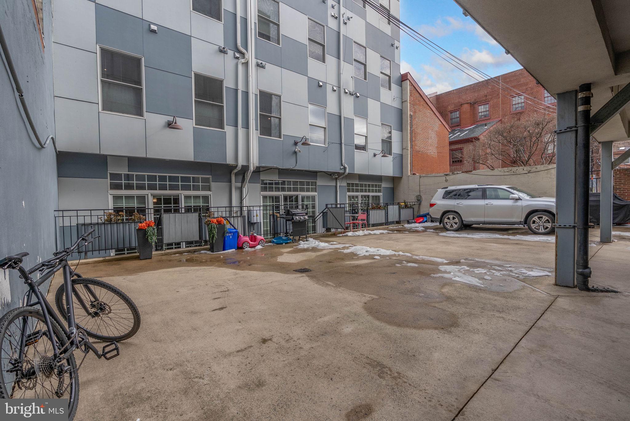 512 S FRONT STREET 14 2