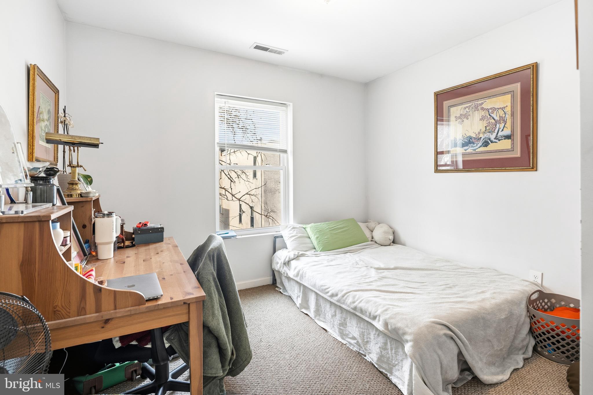 2024 N CARLISLE STREET