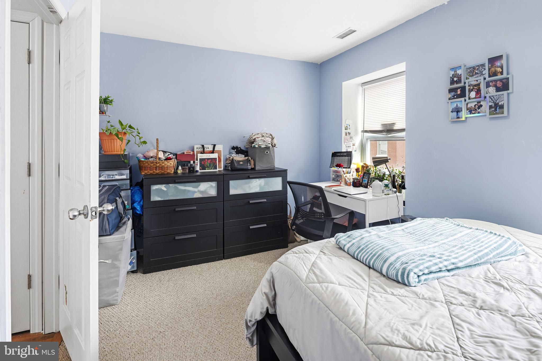 2024 N CARLISLE STREET