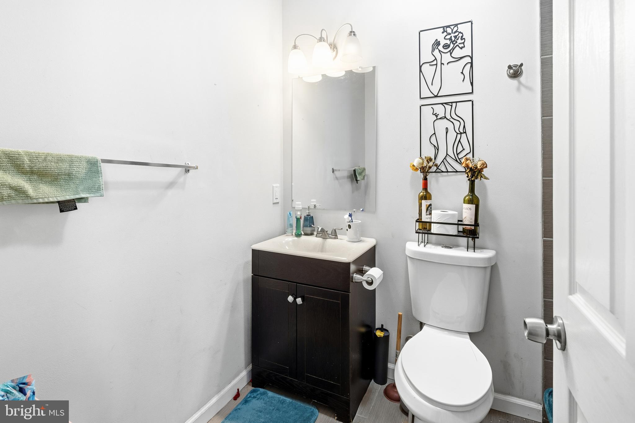 2024 N CARLISLE STREET