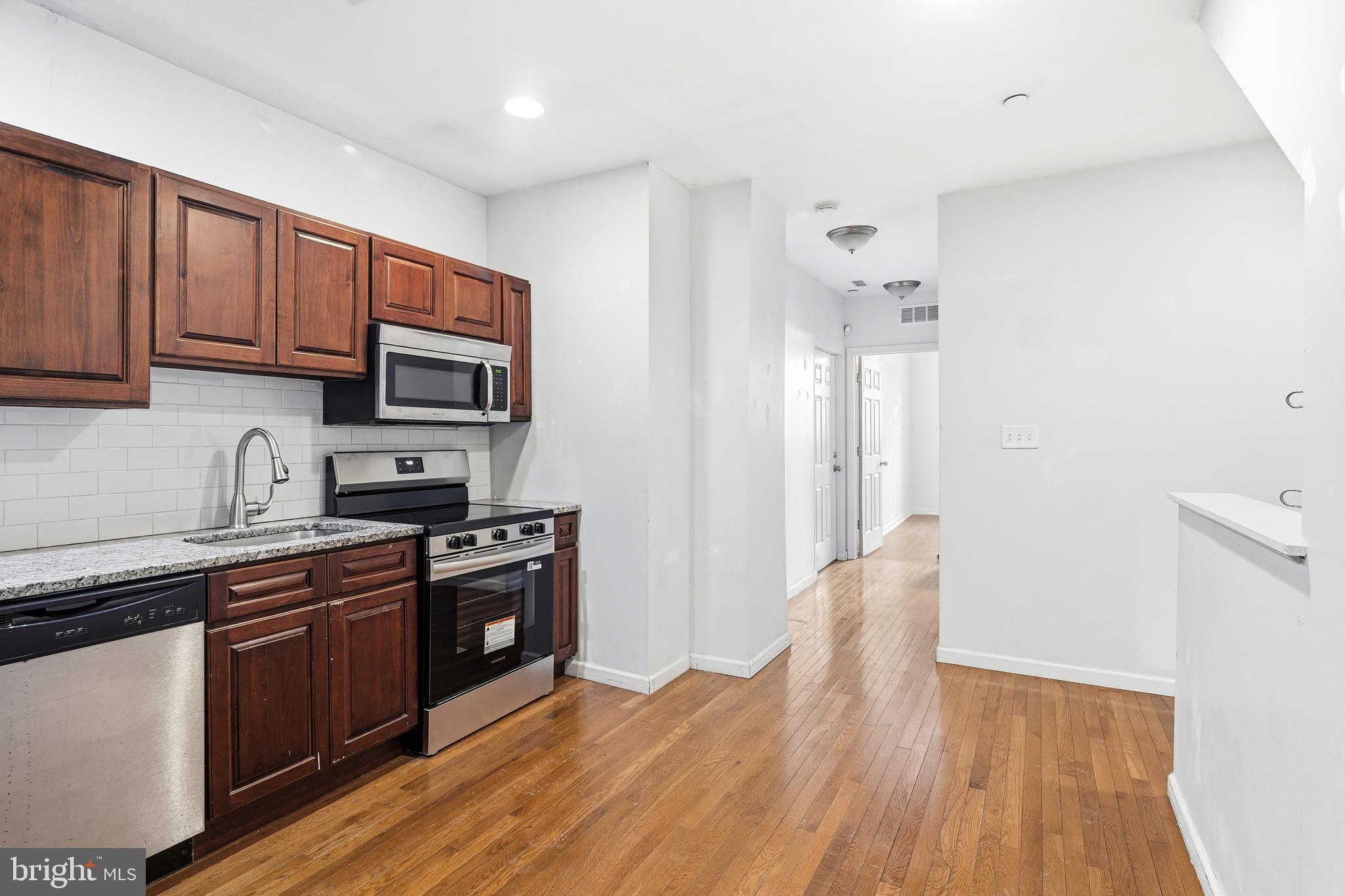 2024 N CARLISLE STREET