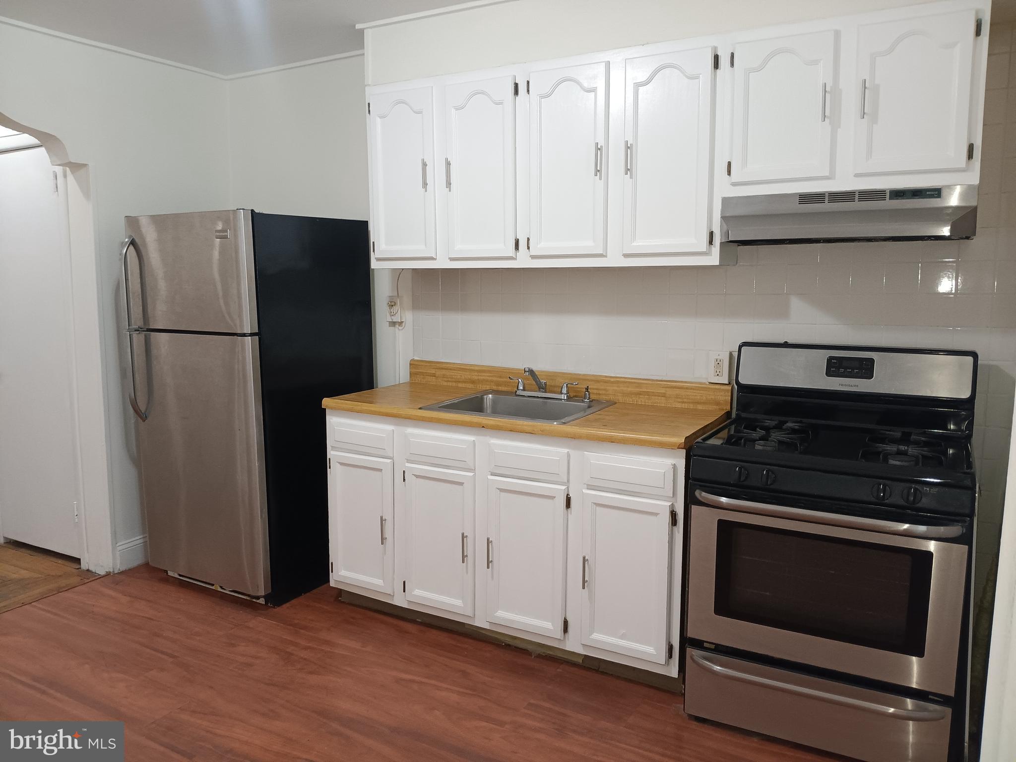 2424 S ORKNEY STREET