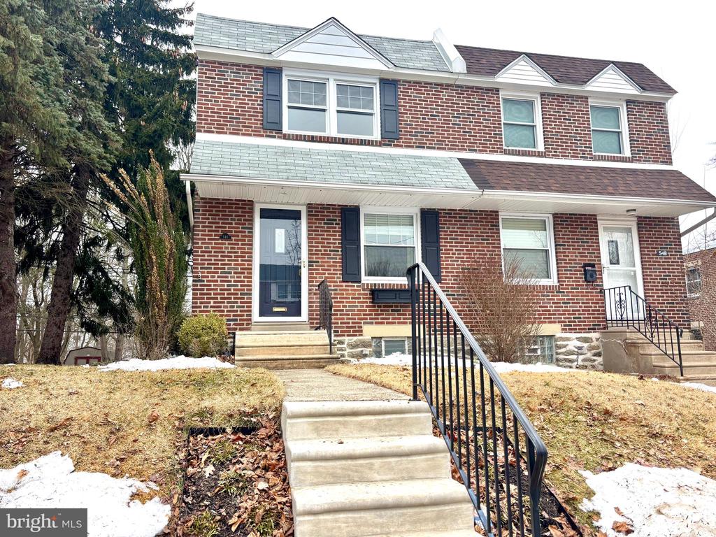 546 OVERLOOK ROAD