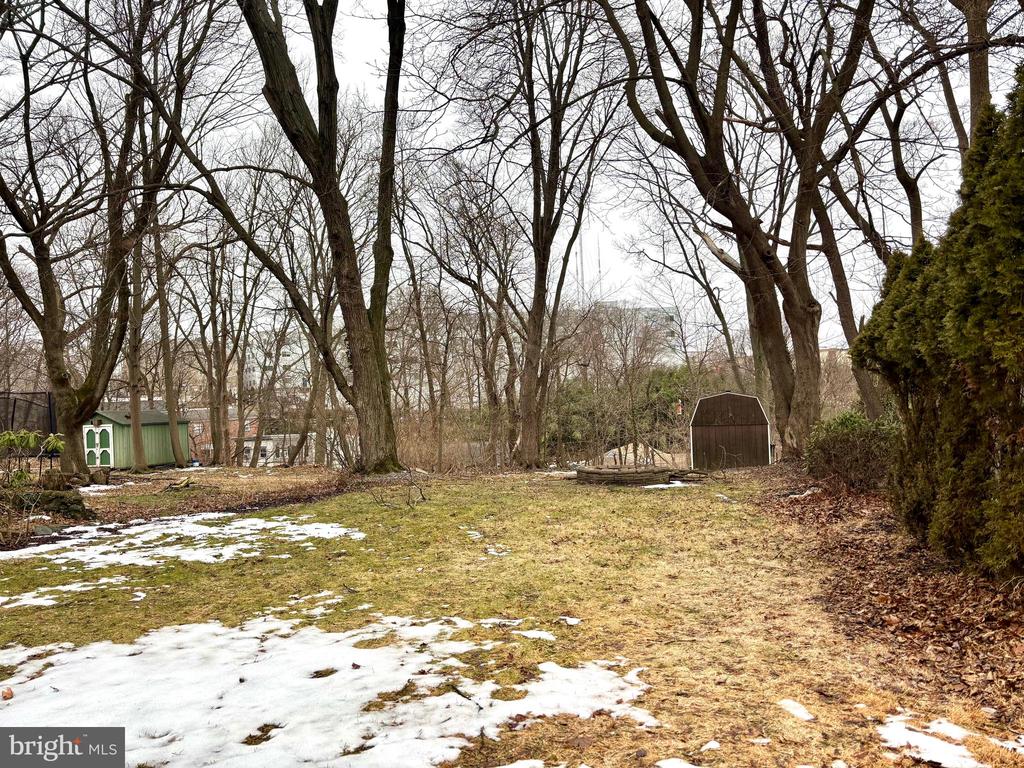 546 OVERLOOK ROAD