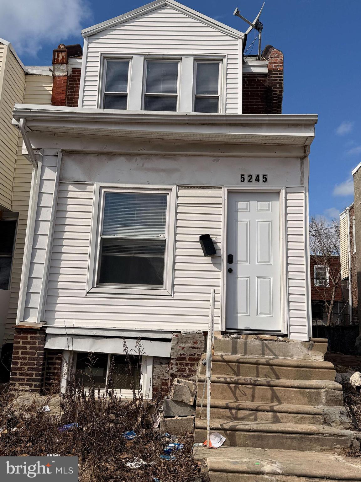 5245 FLORENCE AVENUE