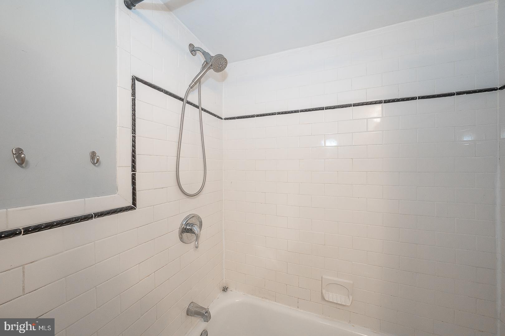 1726 WALLACE STREET 101