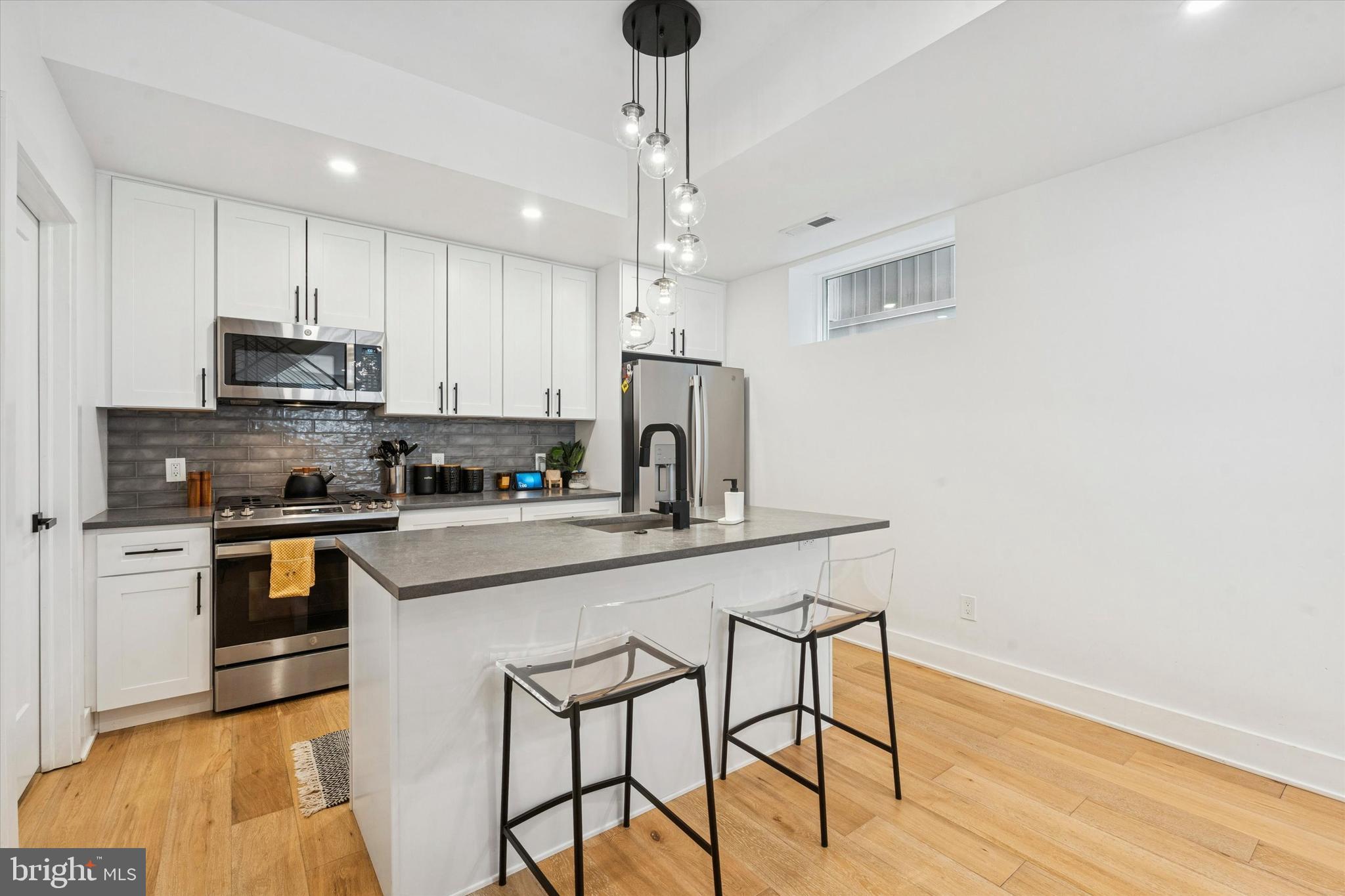 721 N 3RD STREET 2