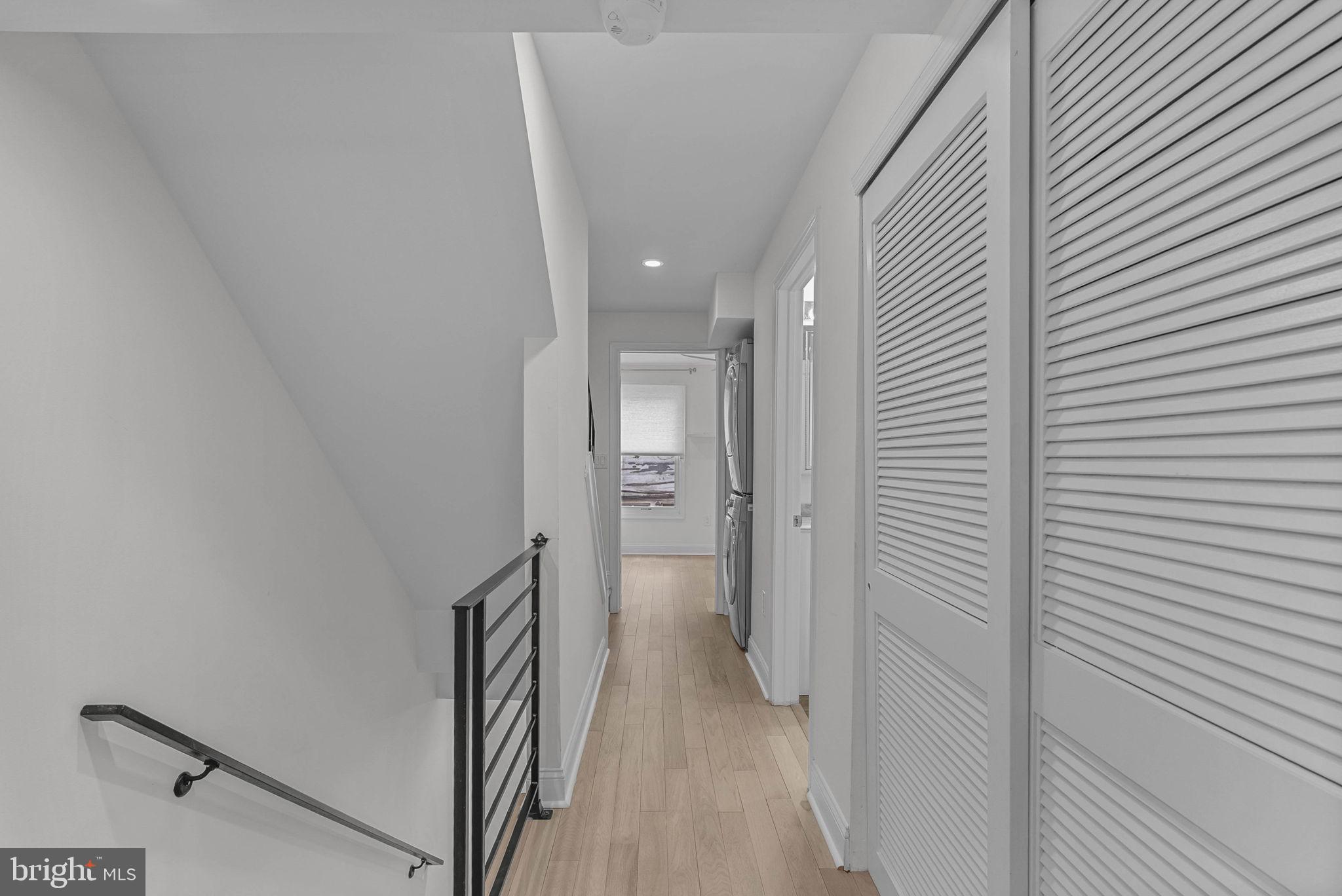 804 S LAWRENCE STREET