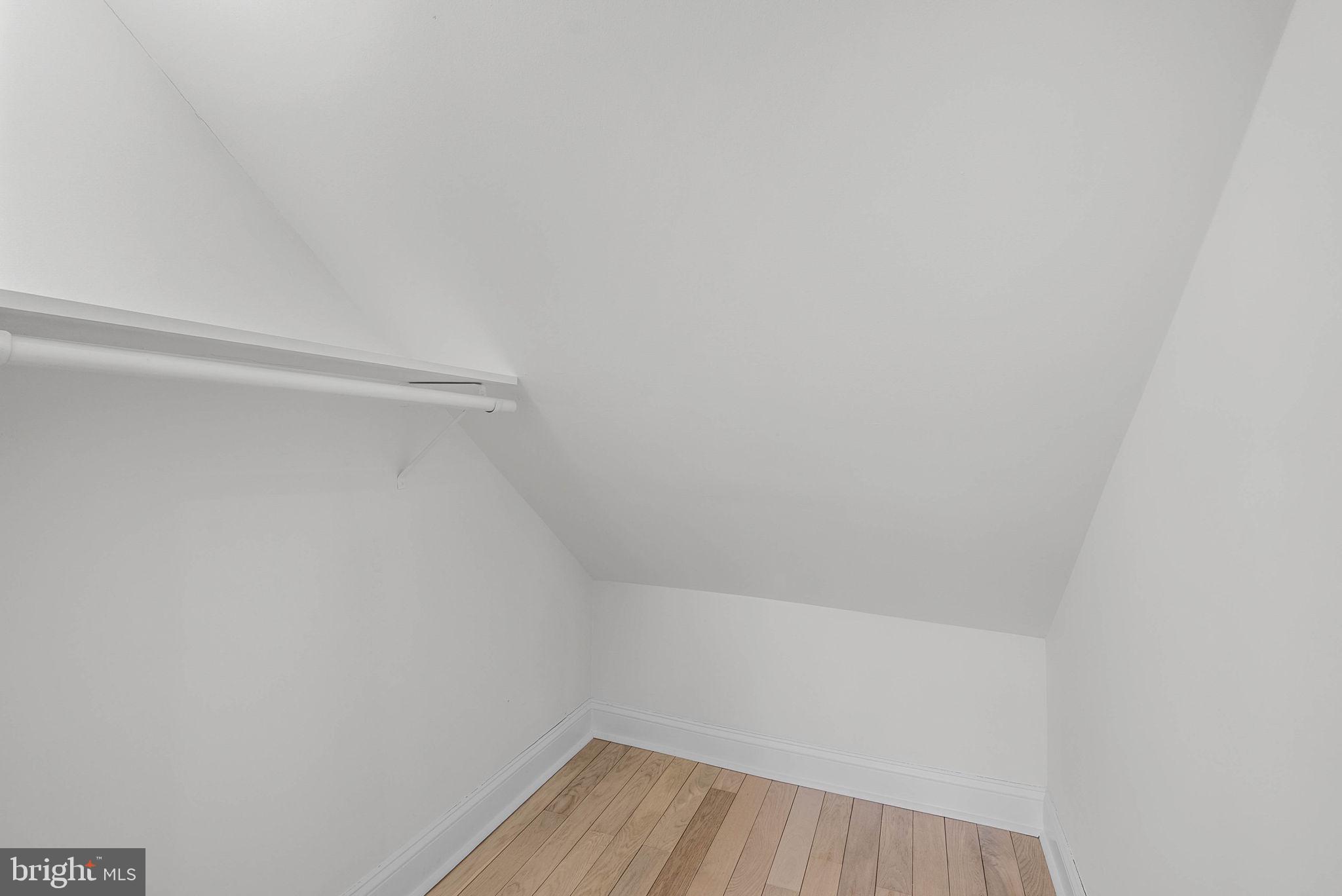 804 S LAWRENCE STREET