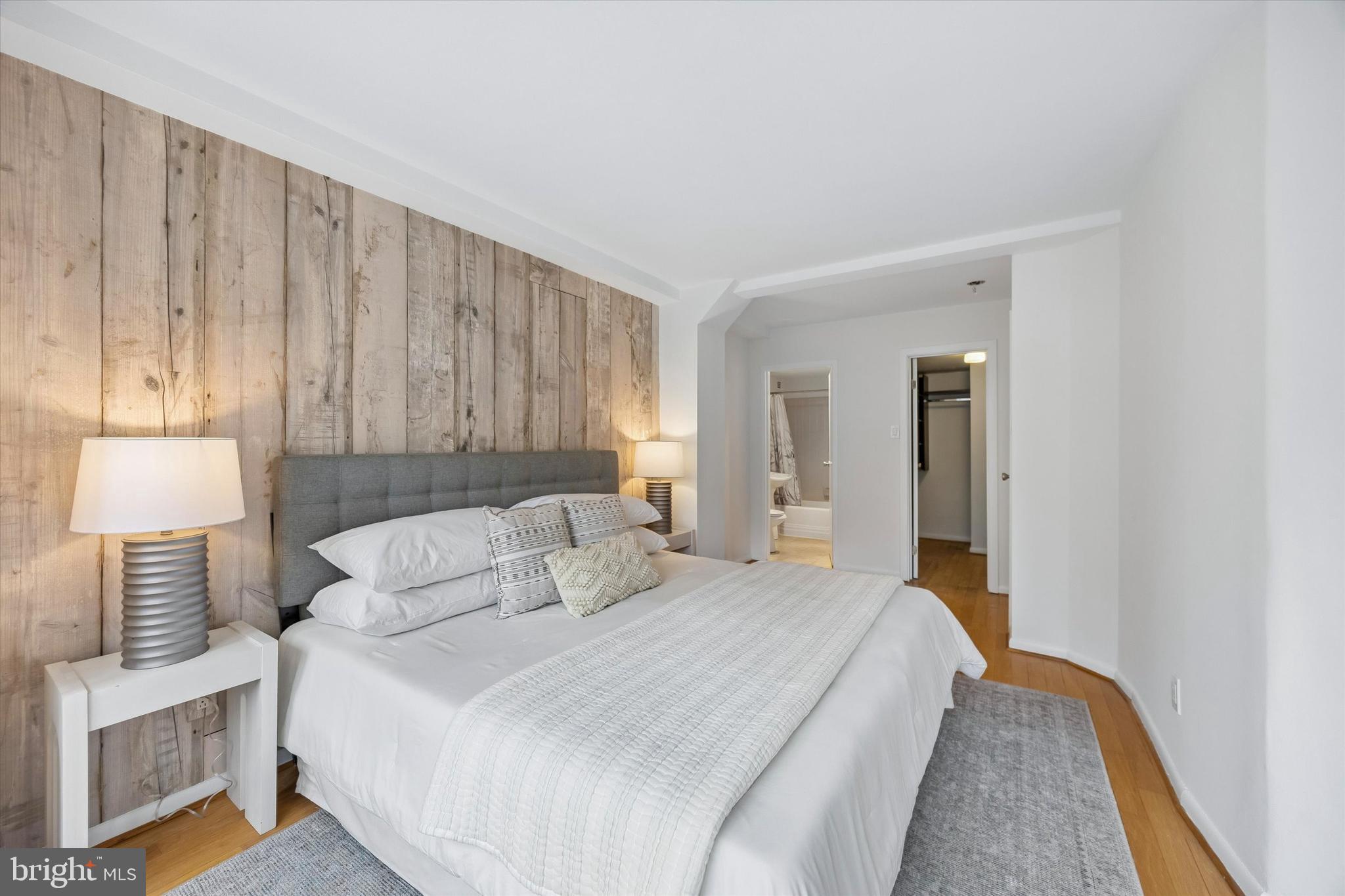 1806 RITTENHOUSE SQUARE 18 403