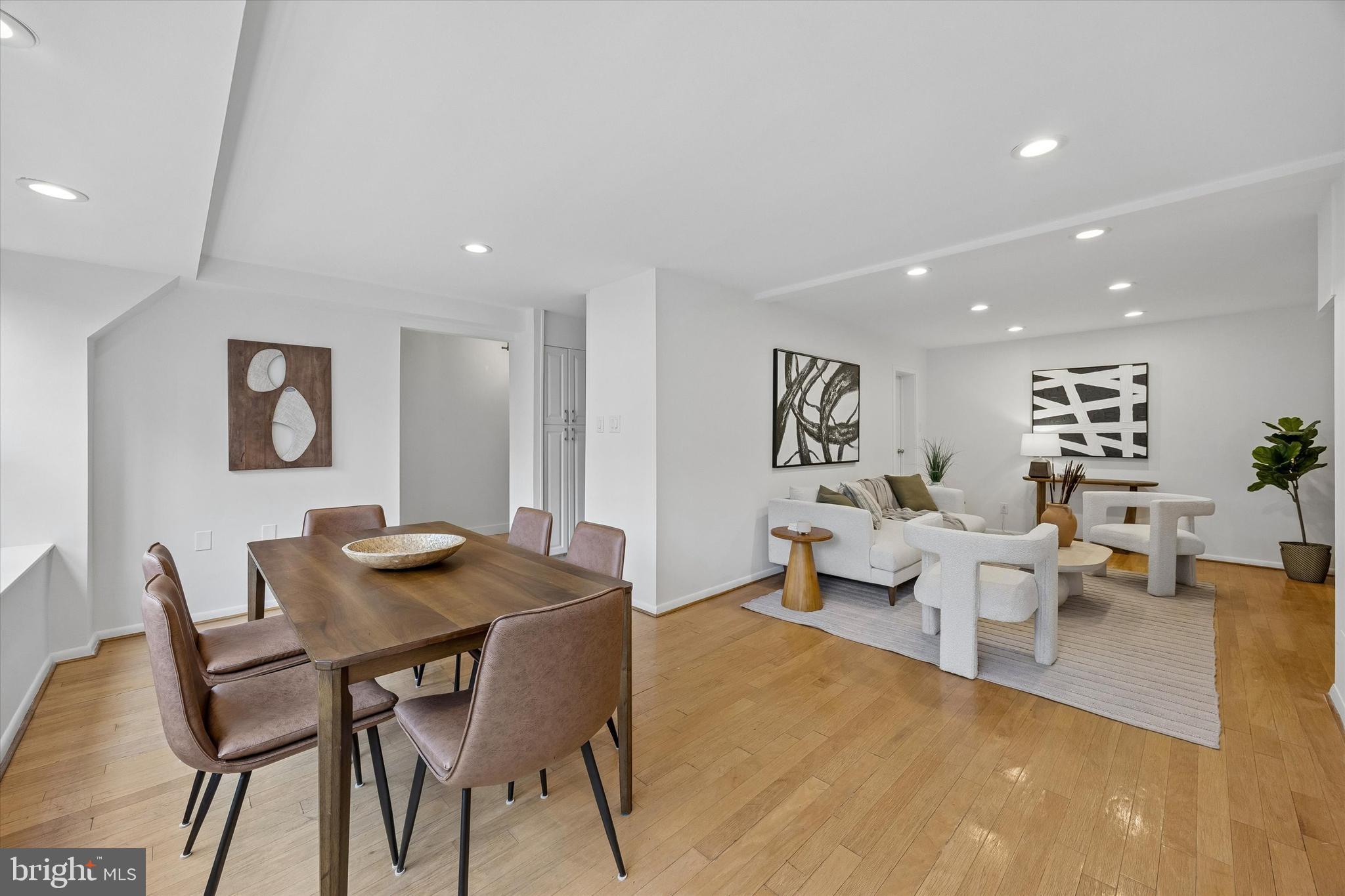 1806 RITTENHOUSE SQUARE 18 403