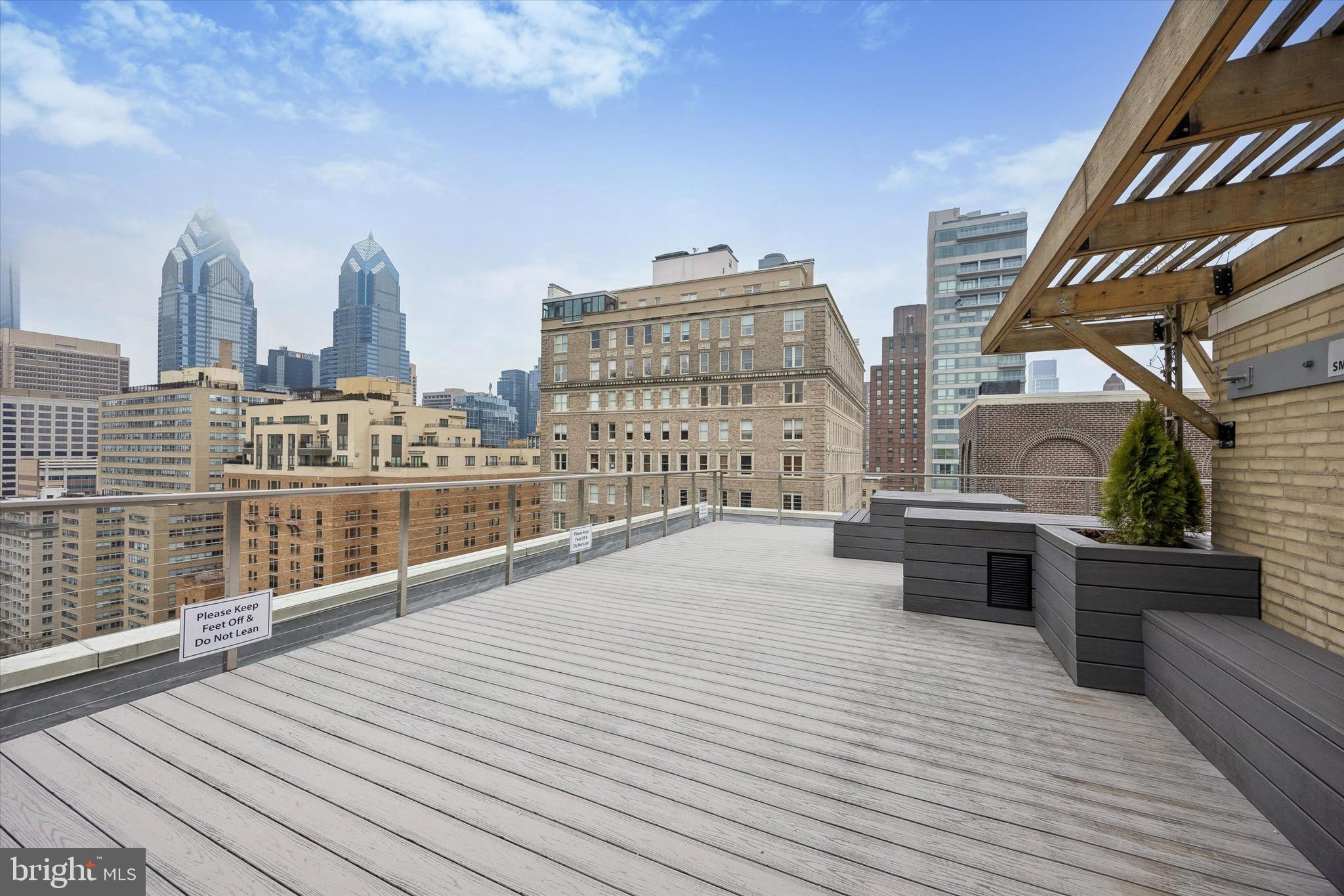 1806 RITTENHOUSE SQUARE 18 403