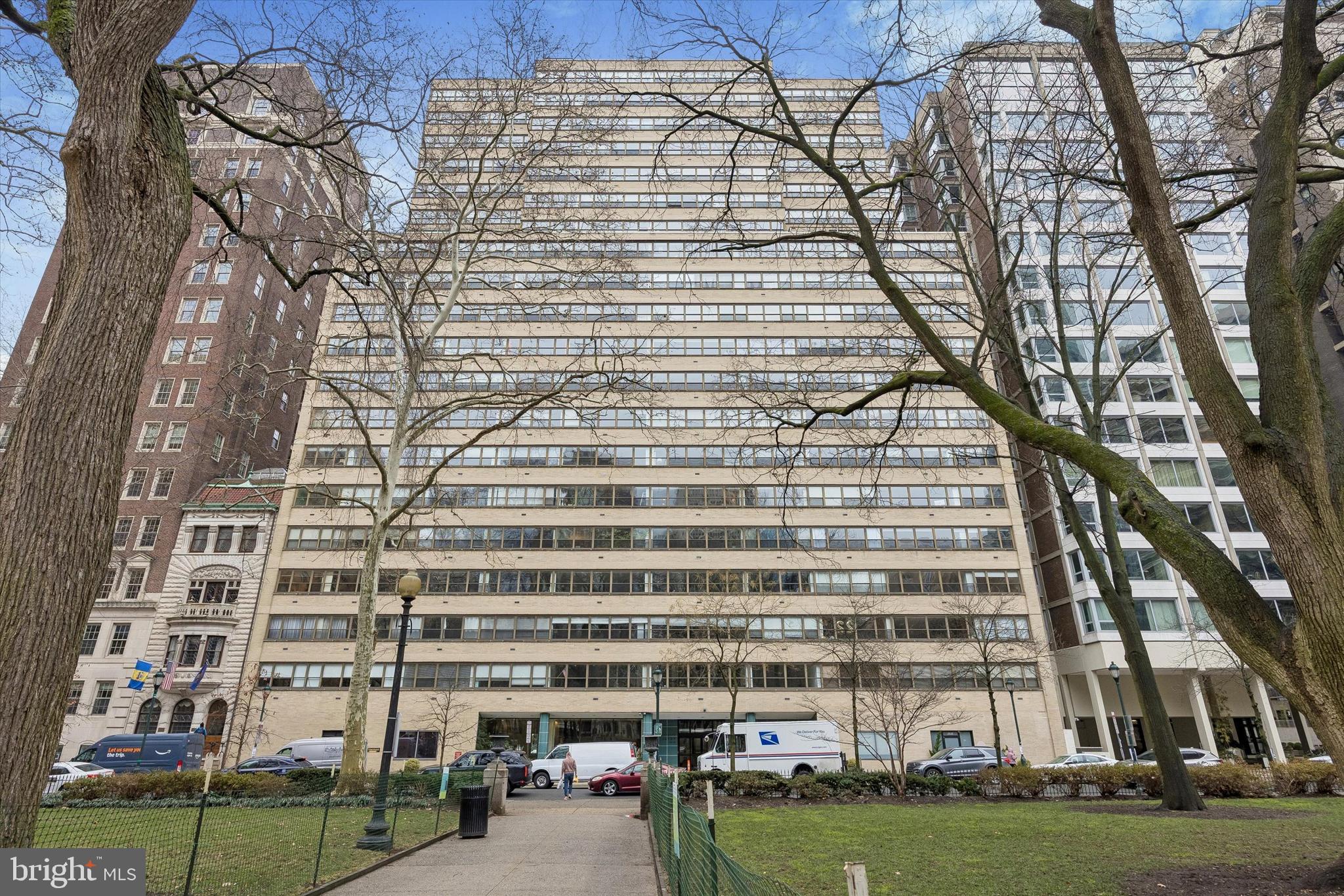 1806 RITTENHOUSE SQUARE 18 403
