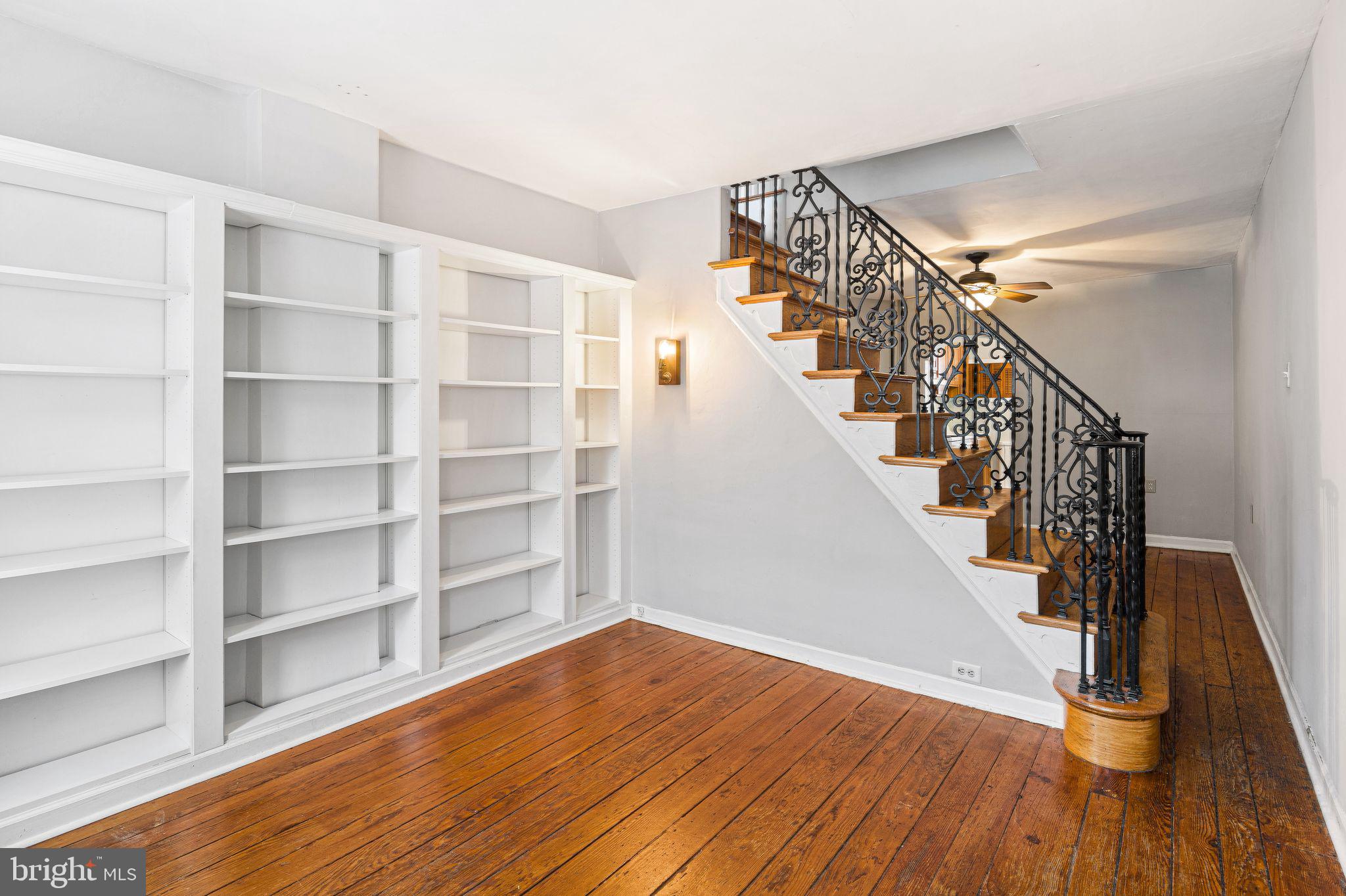 3115 ALMOND STREET
