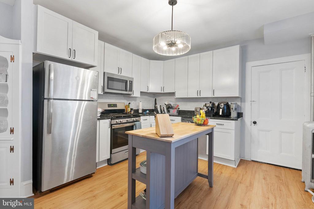 853 N 26TH STREET