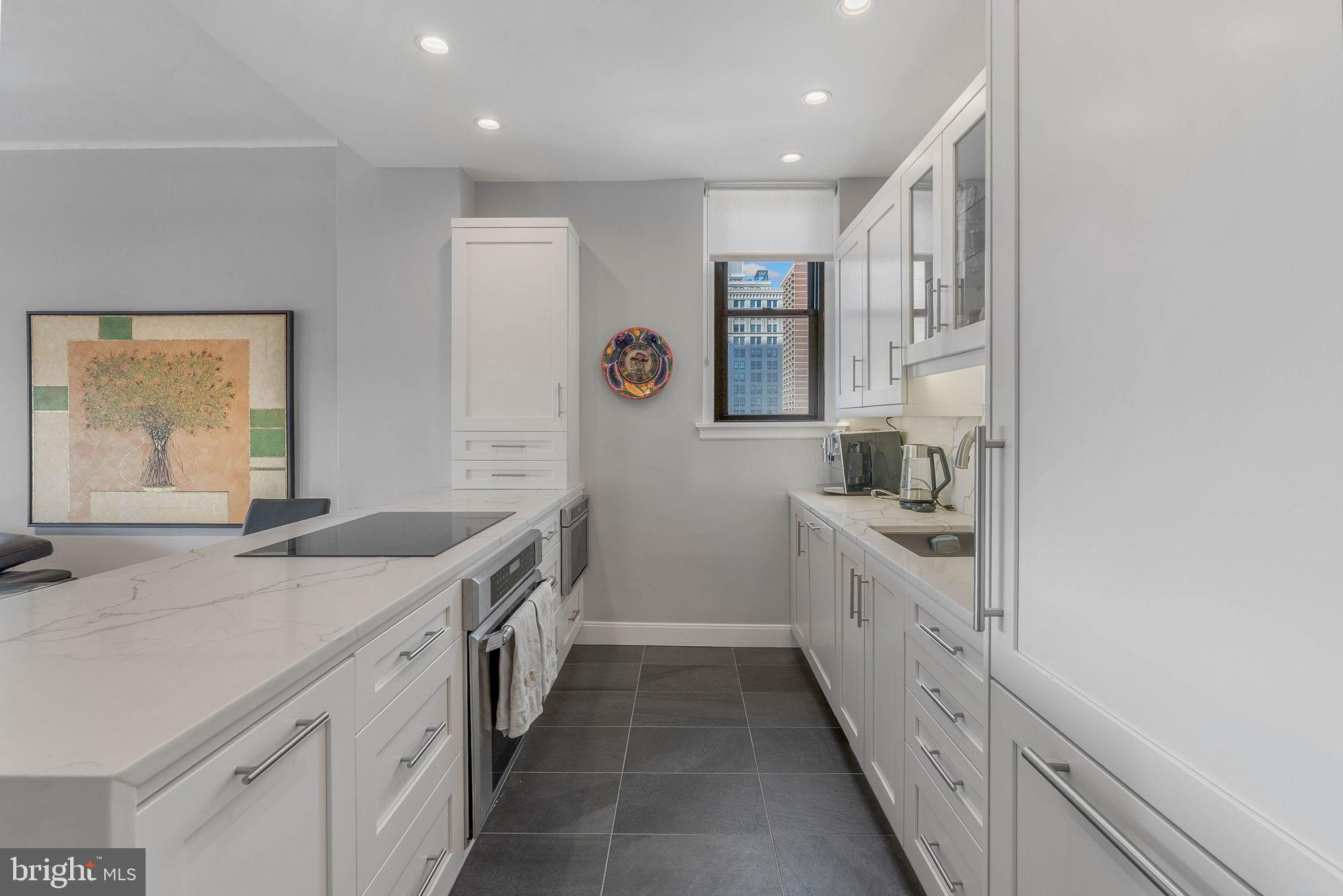 250 S 13TH STREET 12E