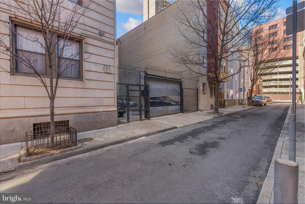 250 S 13TH STREET 12E
