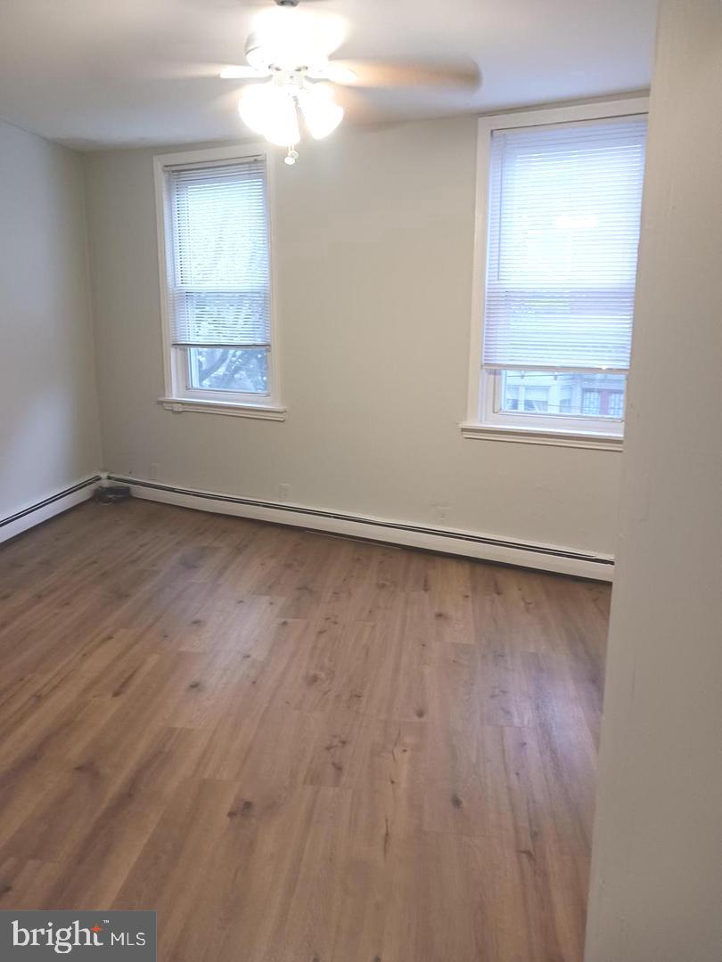 920 E PASSYUNK AVENUE